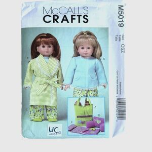 McCalls 5019 Sewing PATTERN 18" Doll Clothes Pajamas Sleeping Bag Robe Pillow